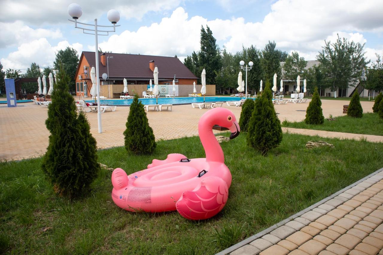 База Відпочинку "Сонячна" Primorskoye Luaran gambar
